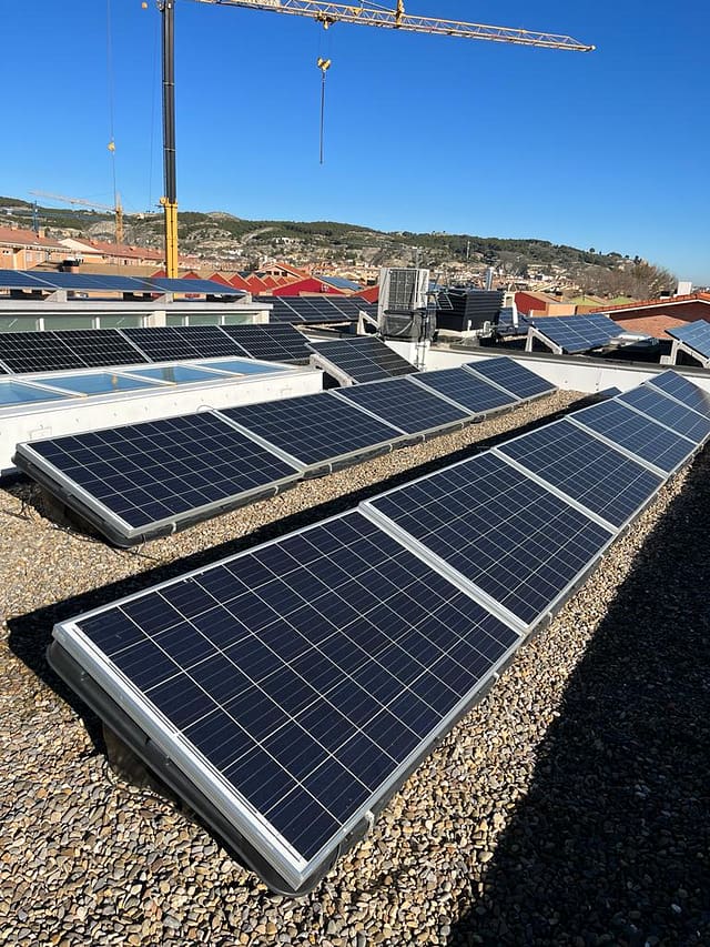 Placas Solares en Comunidades vecinos